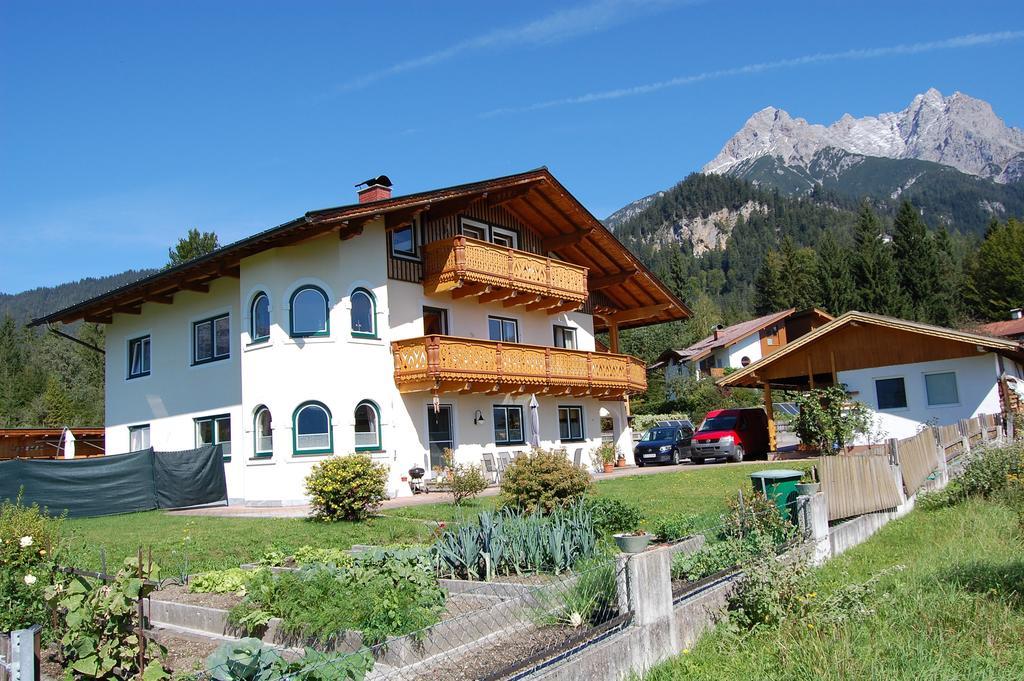 Landhaus Brugger Saalfelden Exterior foto